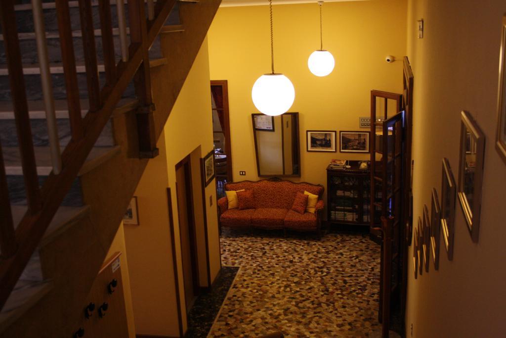 Hotel Vapore Torno Dış mekan fotoğraf